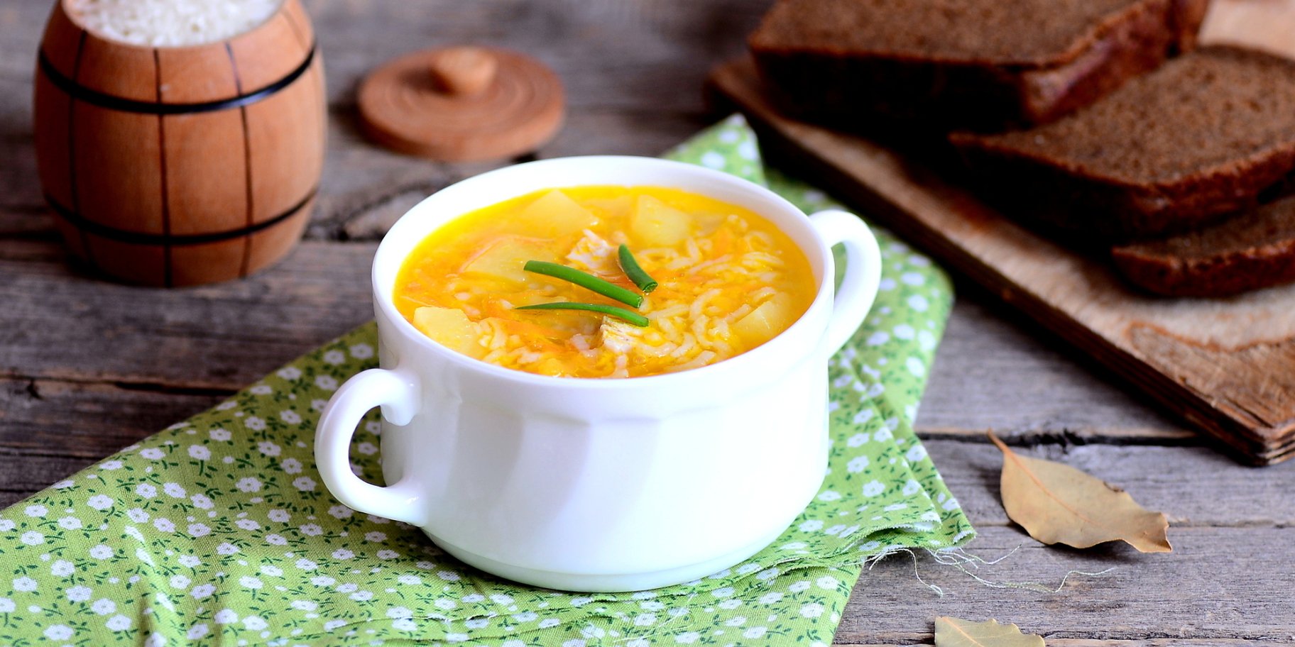 Куриный суп с картофелем