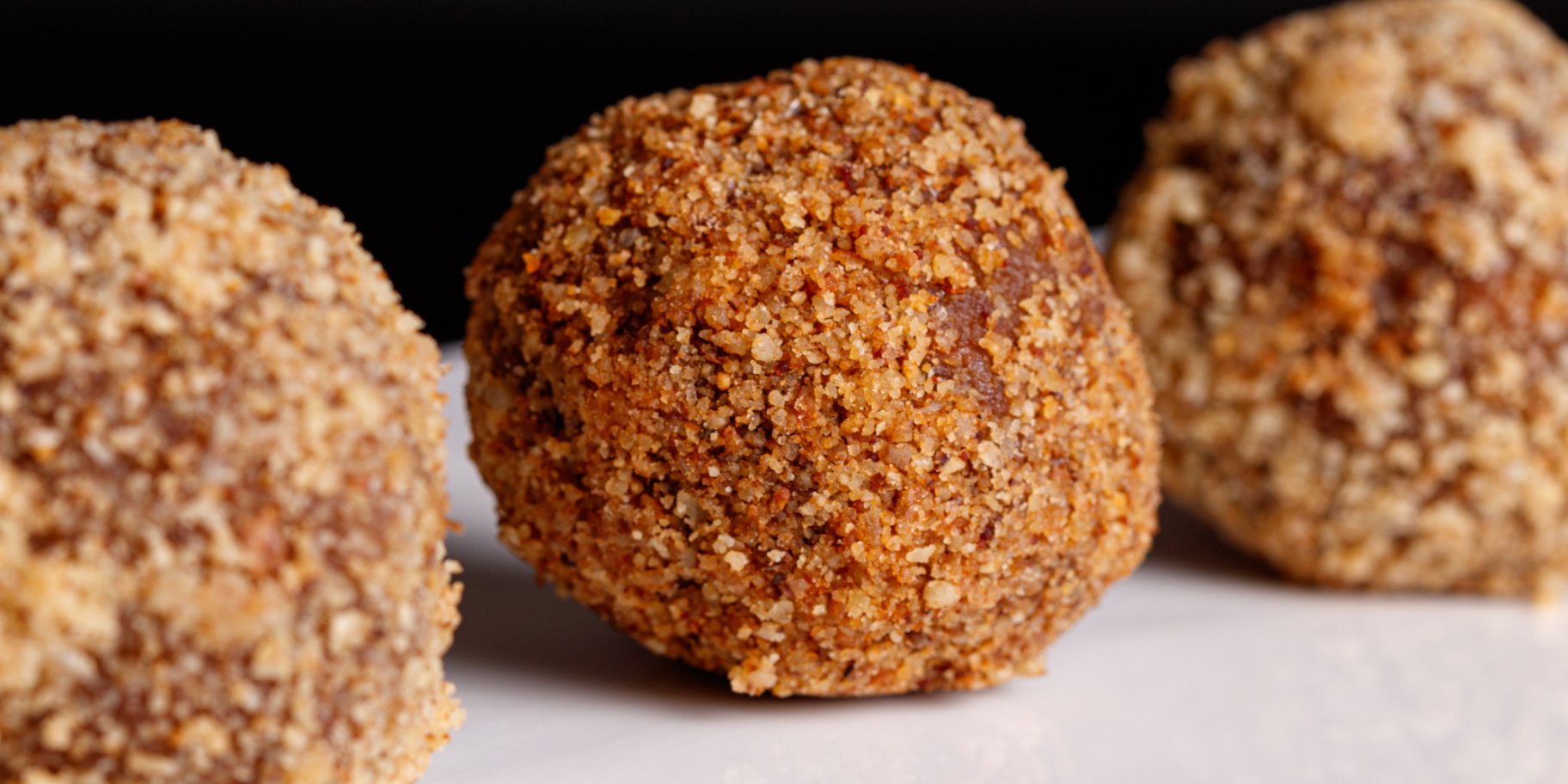 Сирно-виноградні кульки