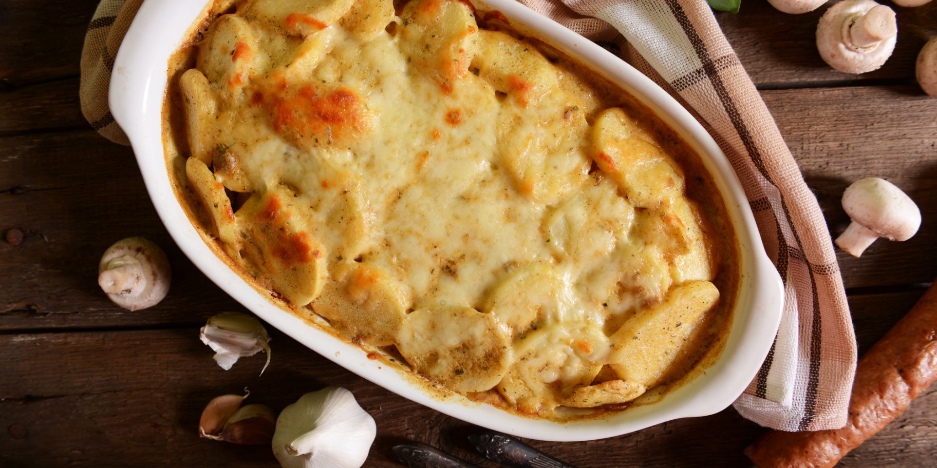 Запіканка з картоплею і грибами