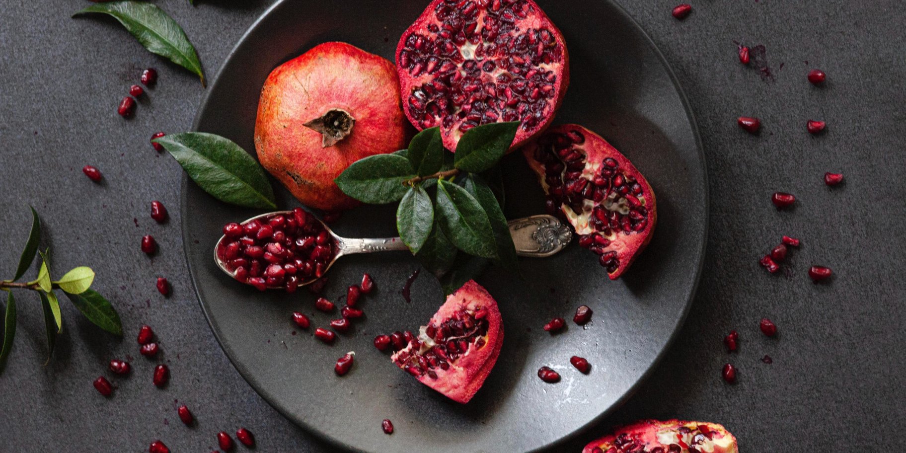 Страви з гранатом