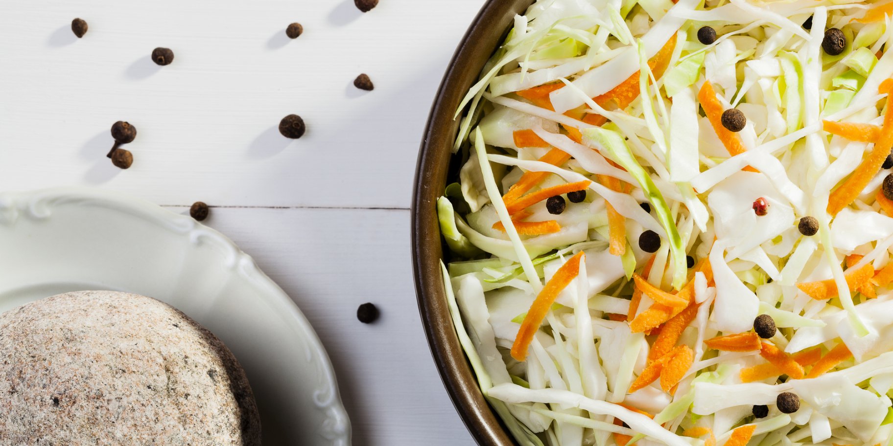 Маринована капуста з овочами