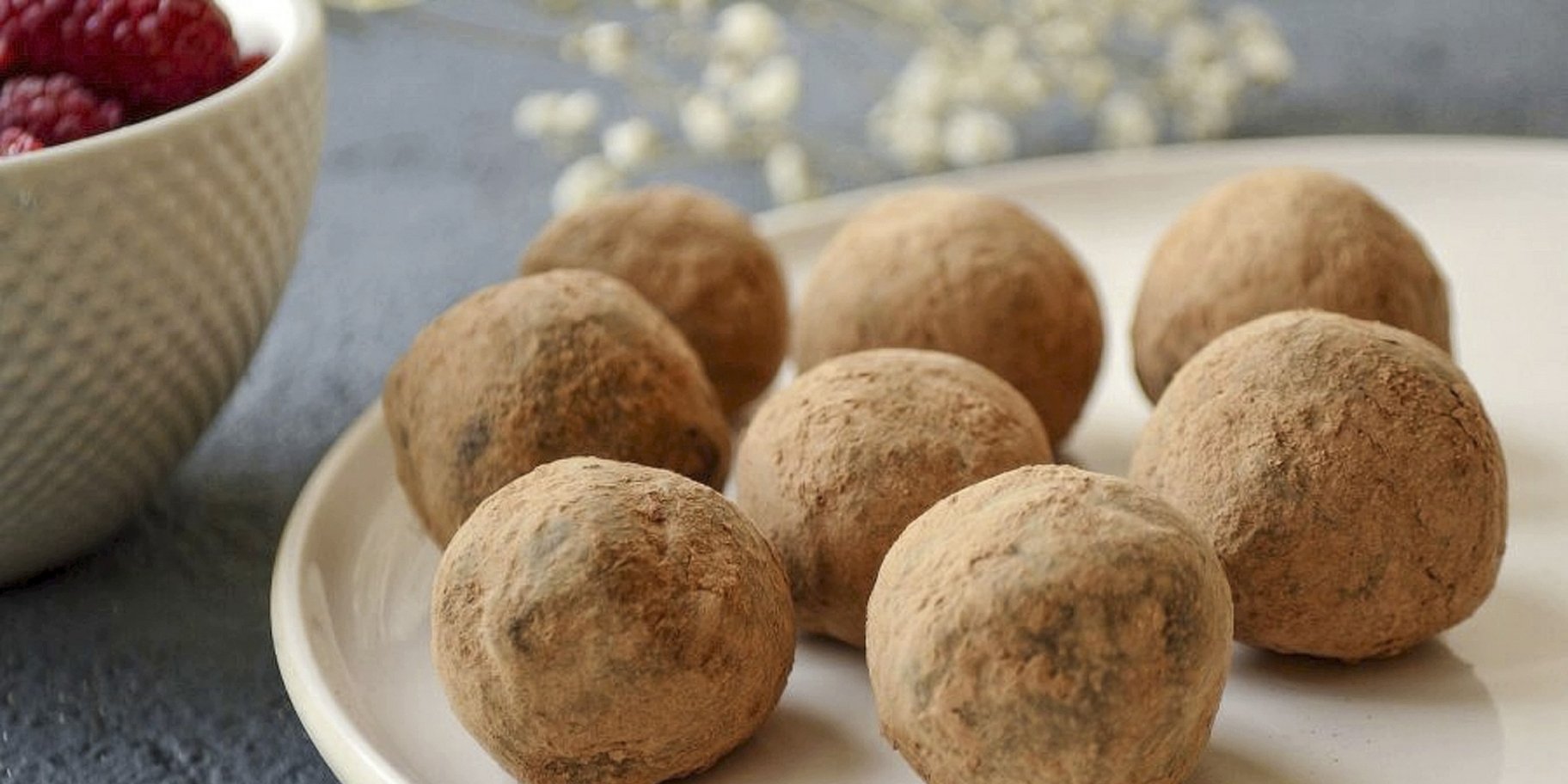 Шоколадні трюфелі в какао