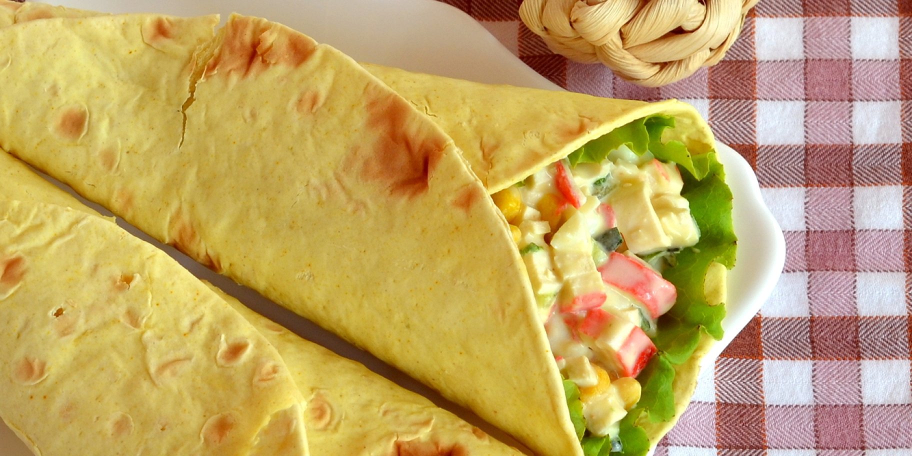 Лаваш с крабовыми палочками