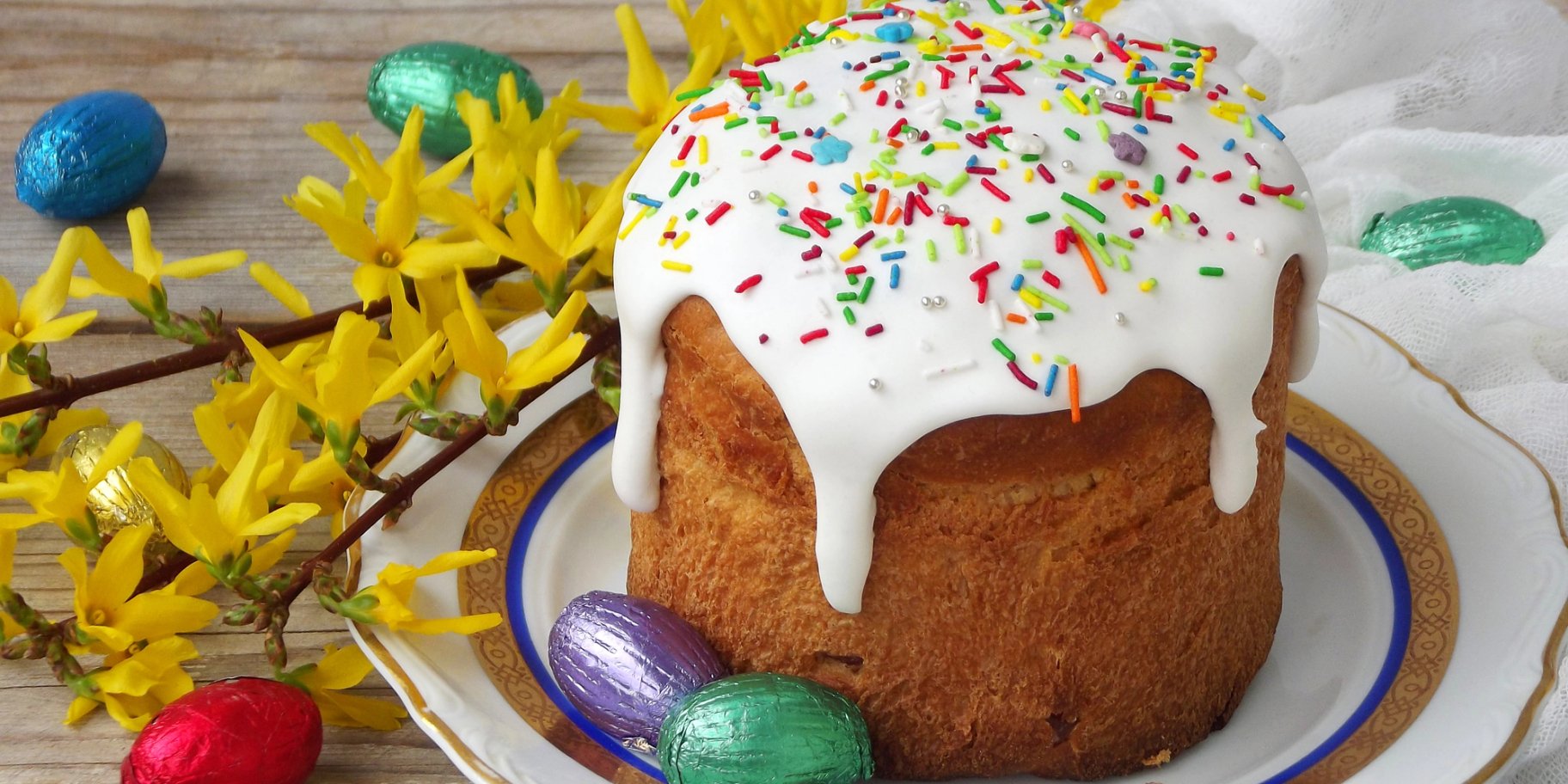 Рецепти бюджетної паски