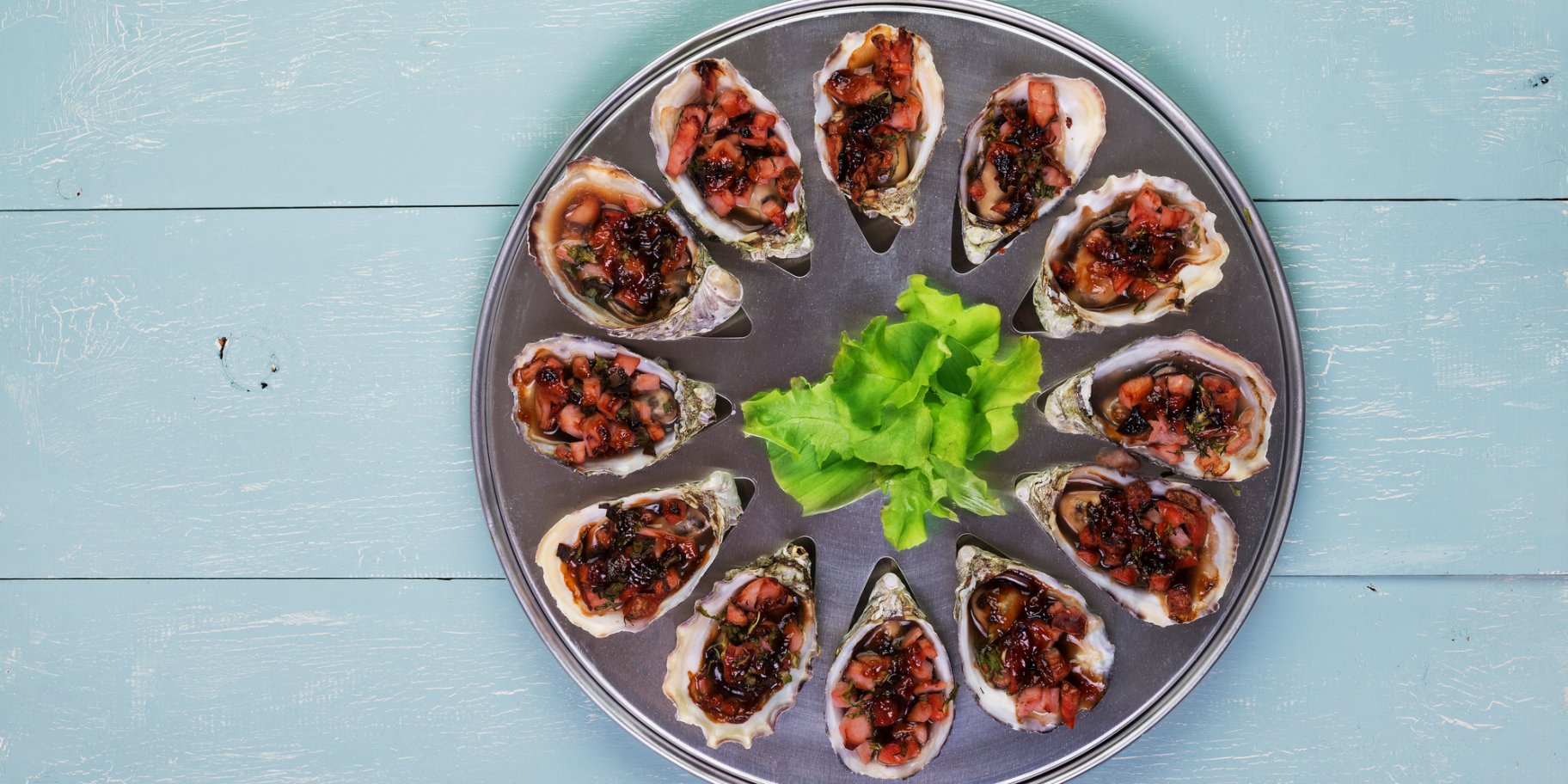 Запечені устриці з беконом