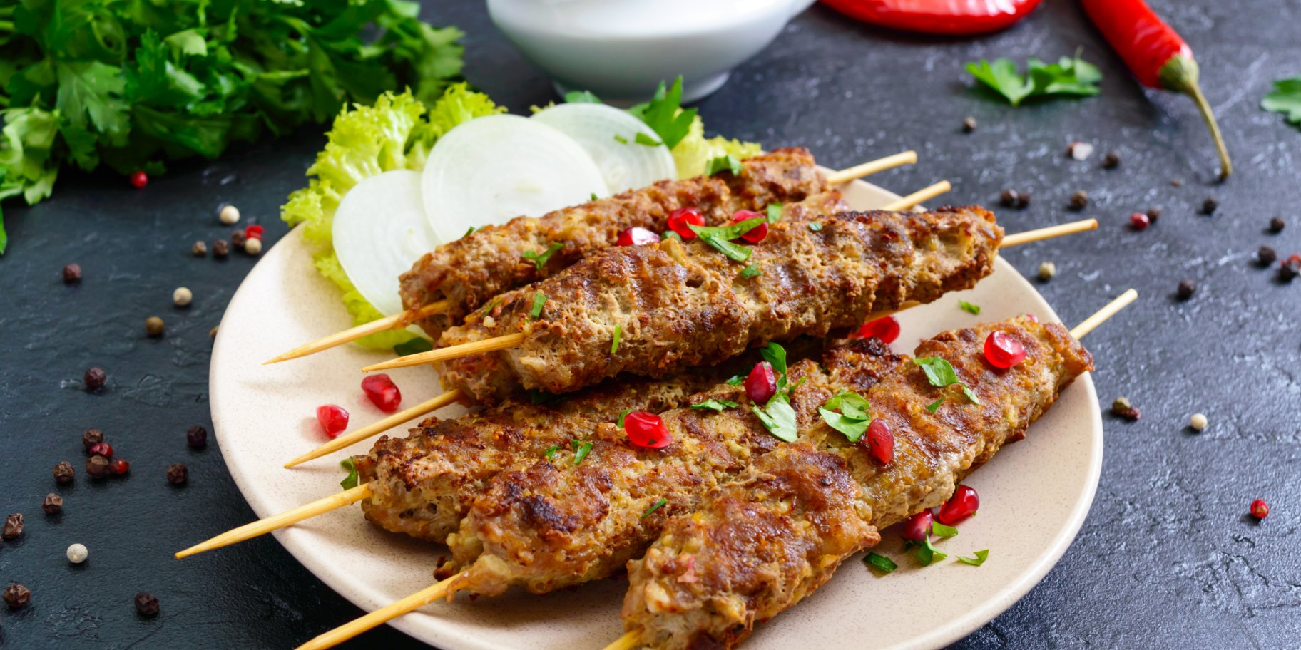 Люля-кебаб з баранини на мангалі