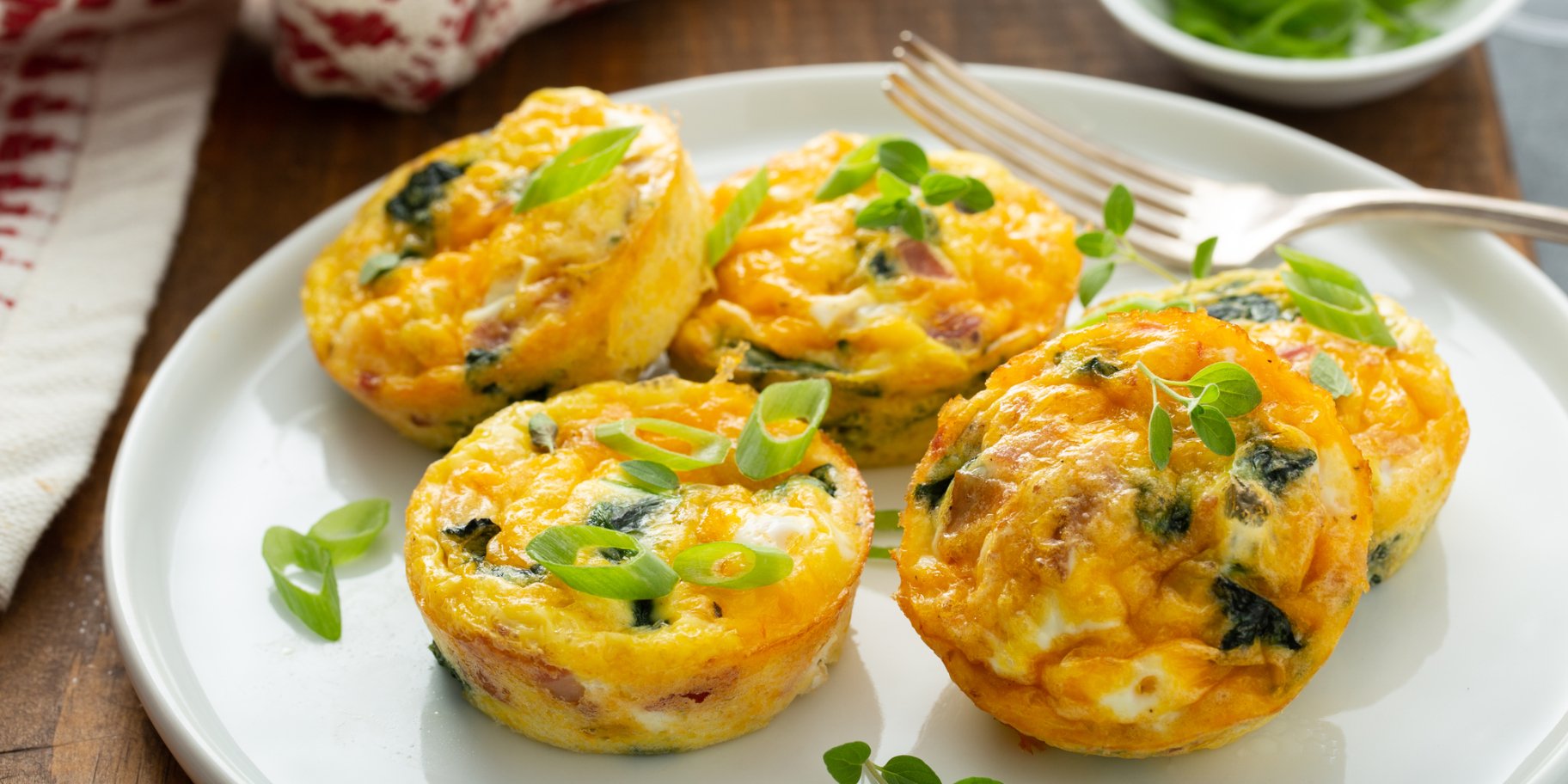 Яєчні кекси з фетою