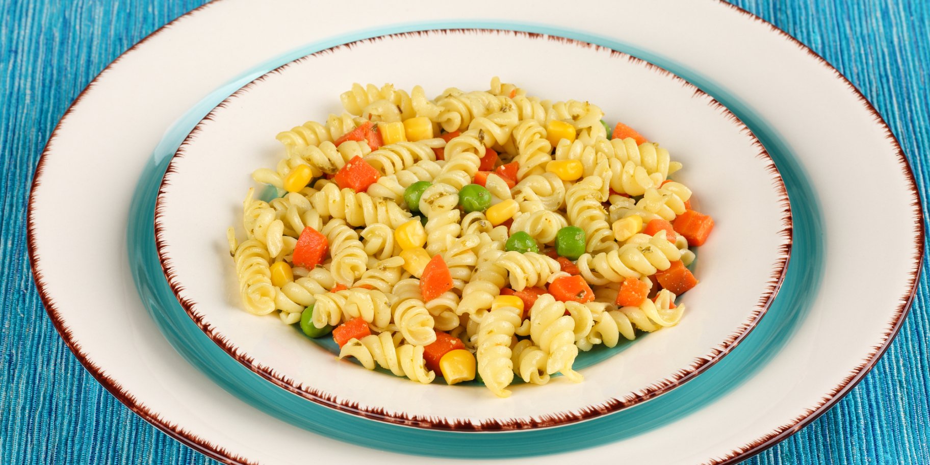 Макарони з овочами