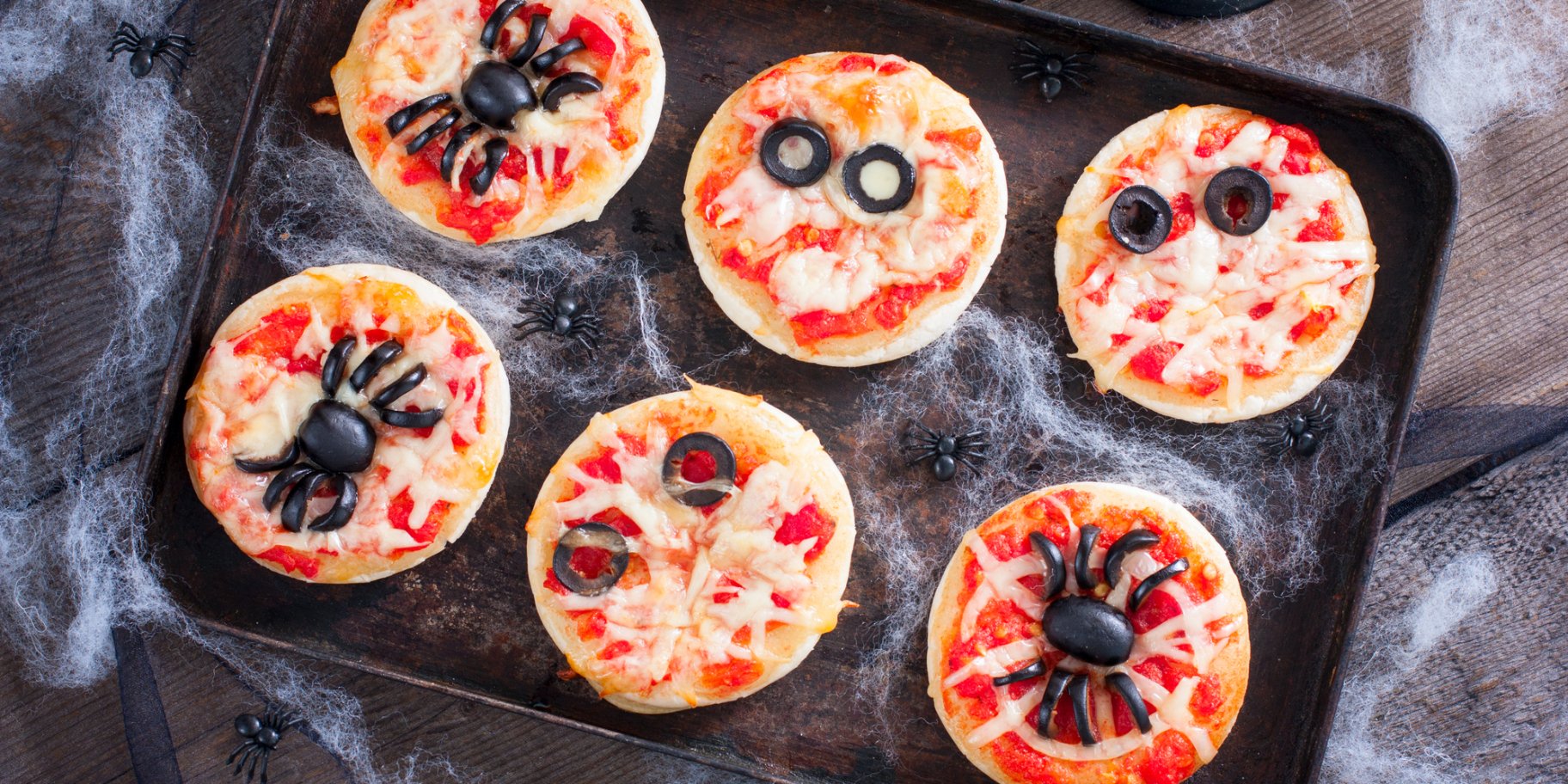 Мини-пиццы-”мумии” на Хэллоуин