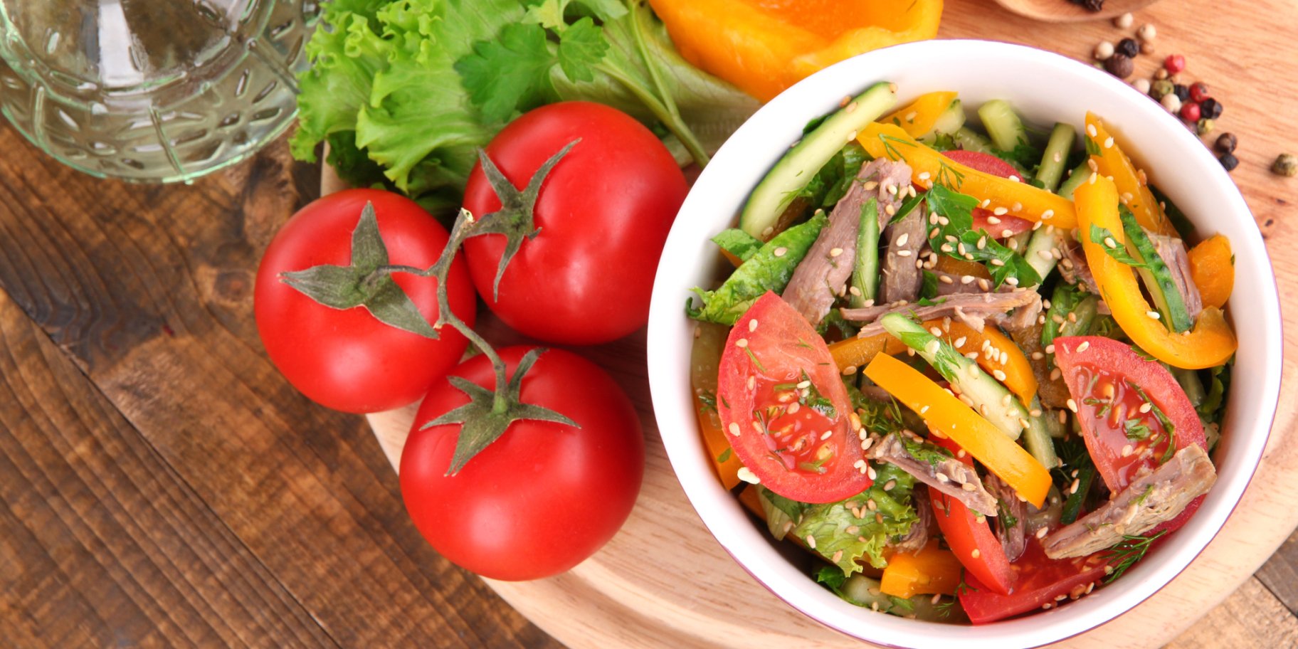 Салат з яловичиною та свіжими овочами