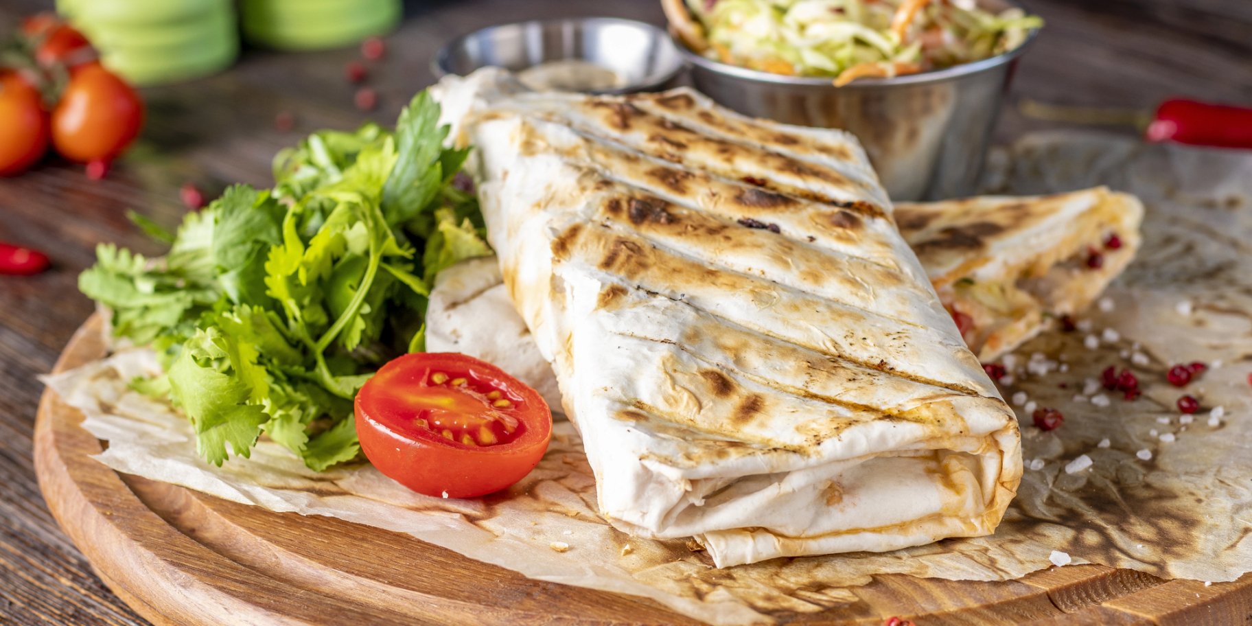 Шаурма на мангалі