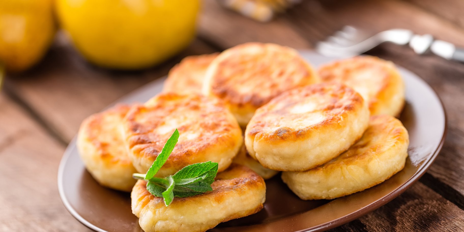 Ленивые сырники в духовке: легкий профессиональный рецепт