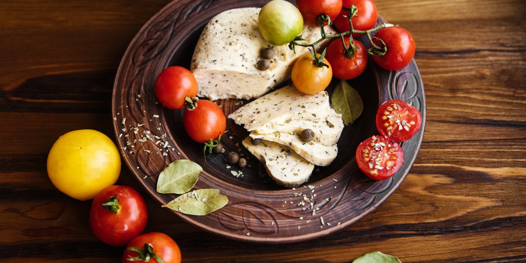 Куряче філе з помідорами