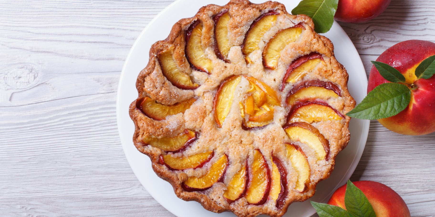 Пирог с нектаринами