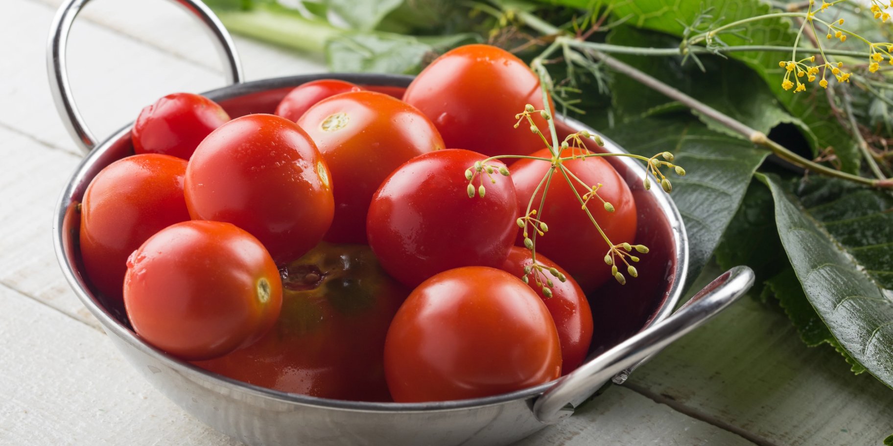 Малосольные помидоры с аспирином и горчичным порошком