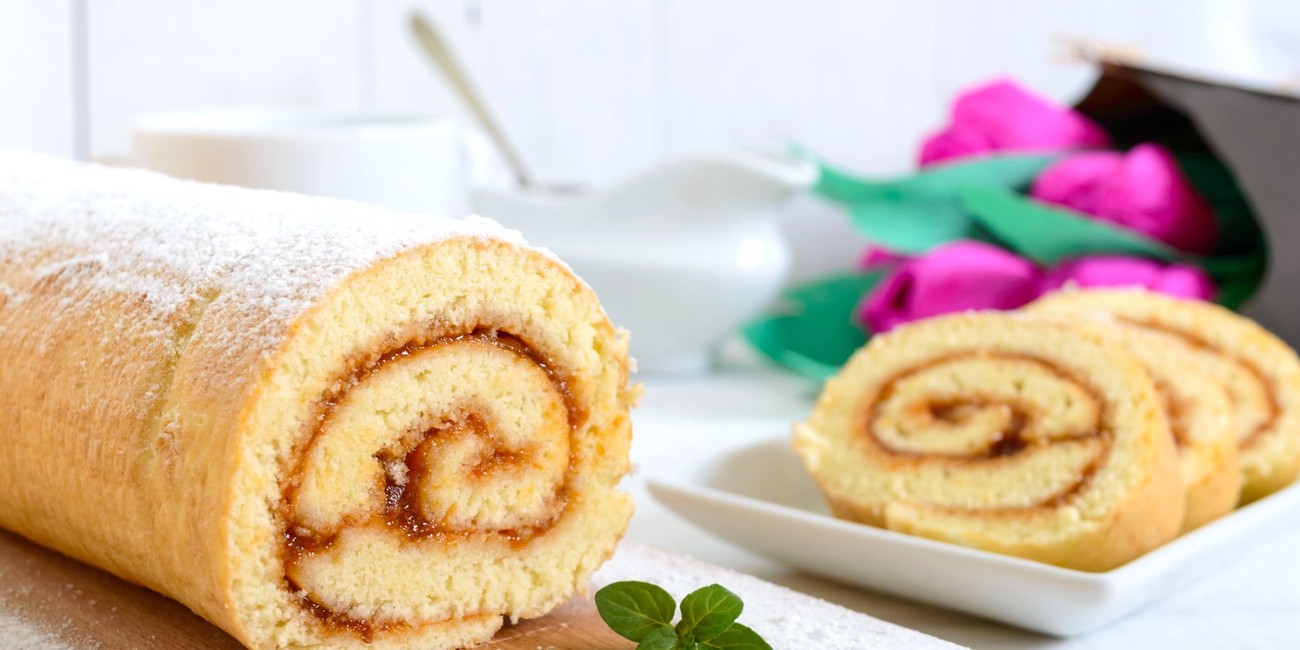 Абрикосовий рулет