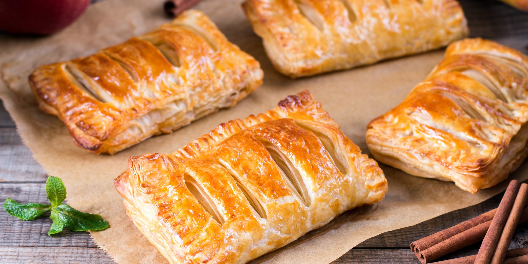 Бананово-малинові слойки