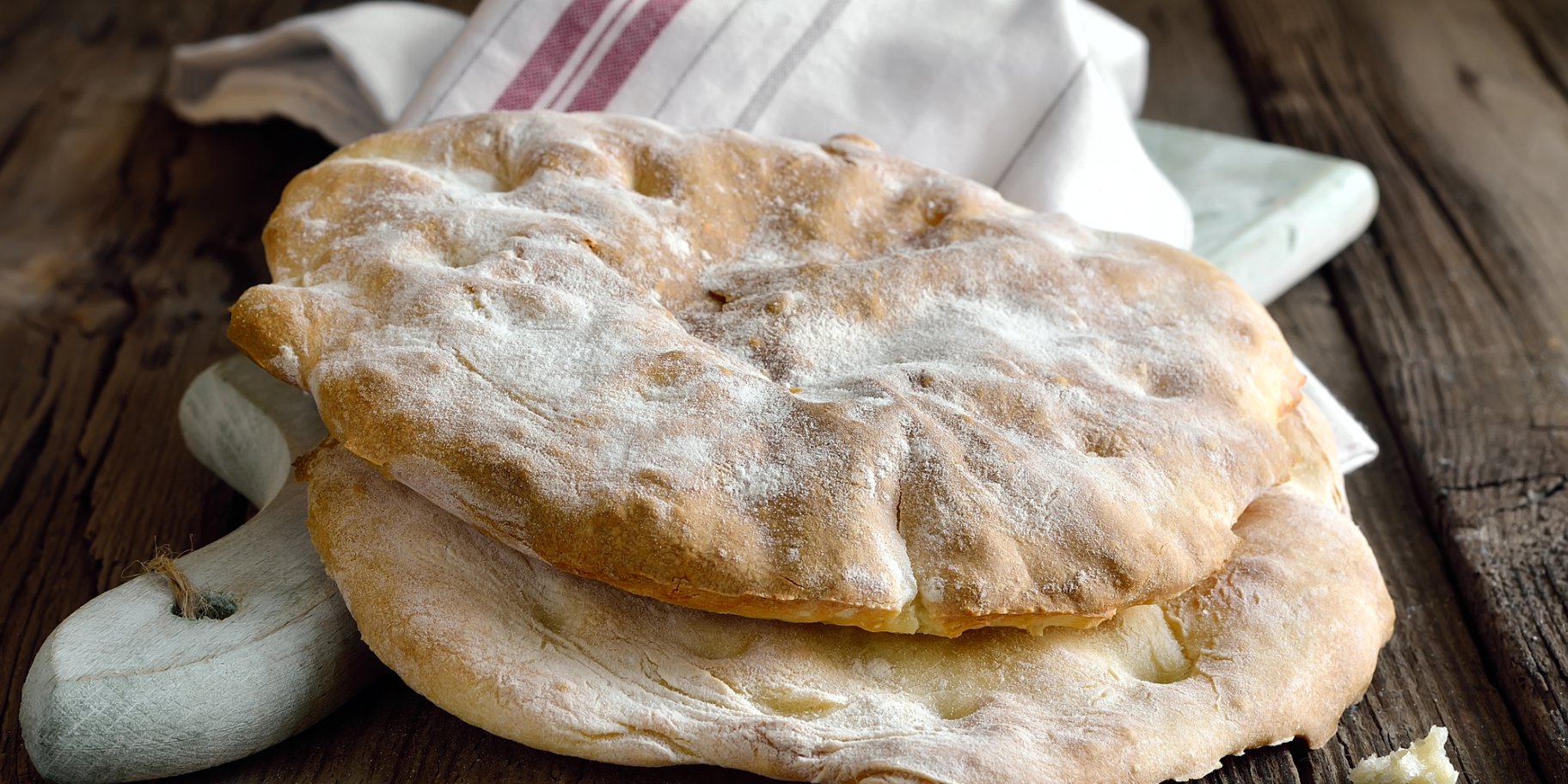 Пухкий лаваш на дріжджах