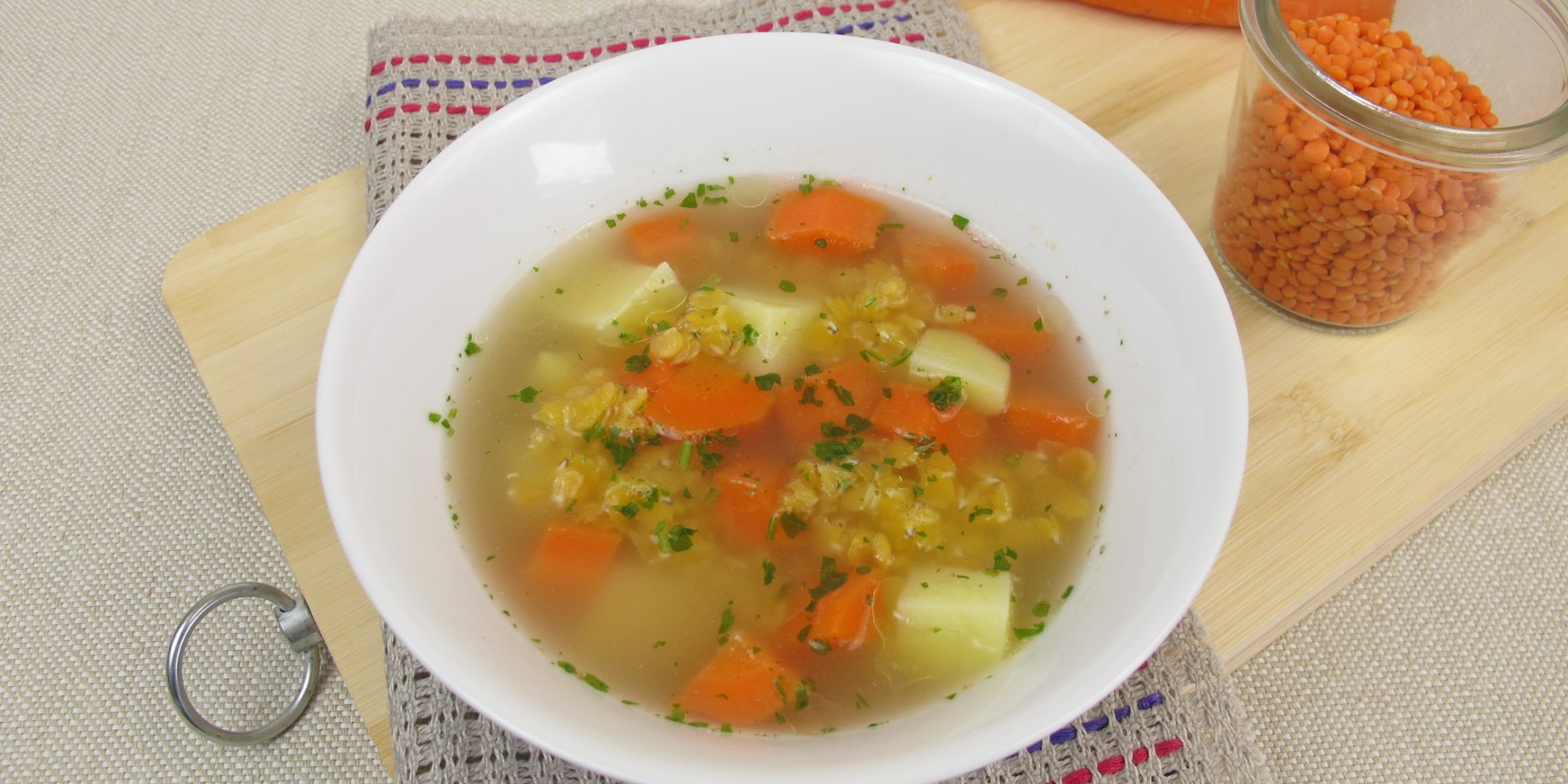 суп із сочевицею