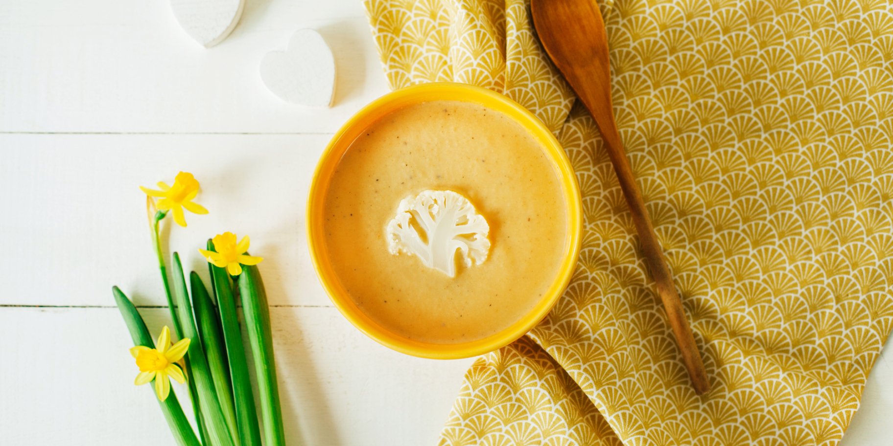 Суп з цвітною капустою і карі