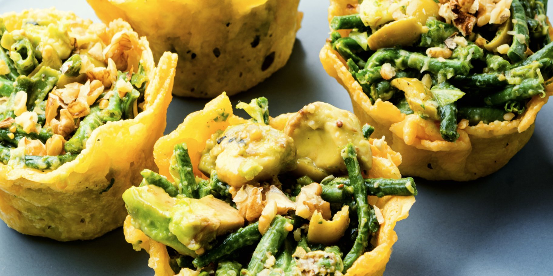 Тарталетки зі спаржею