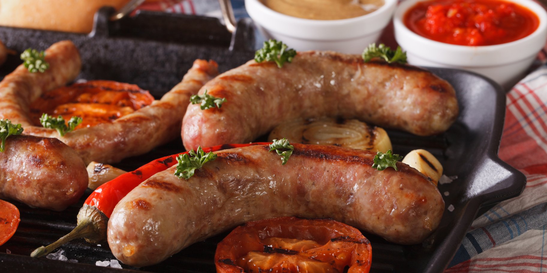 Сосиски в гостро-солодкому соусі барбекю