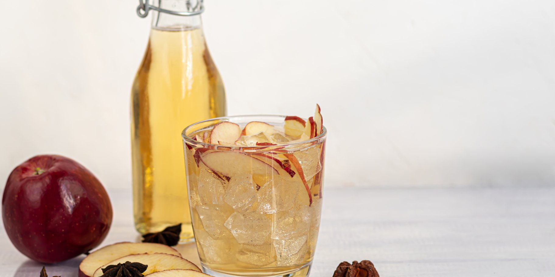 Домашній джин на яблуках та грушах