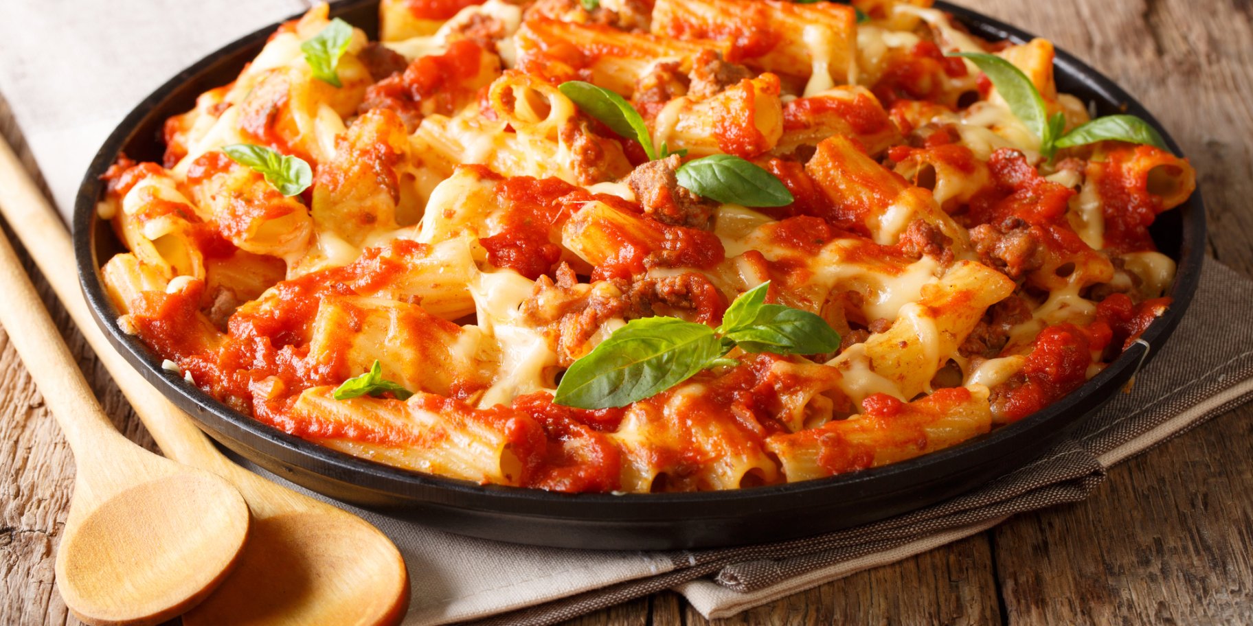 запіканка з макаронів та томатів