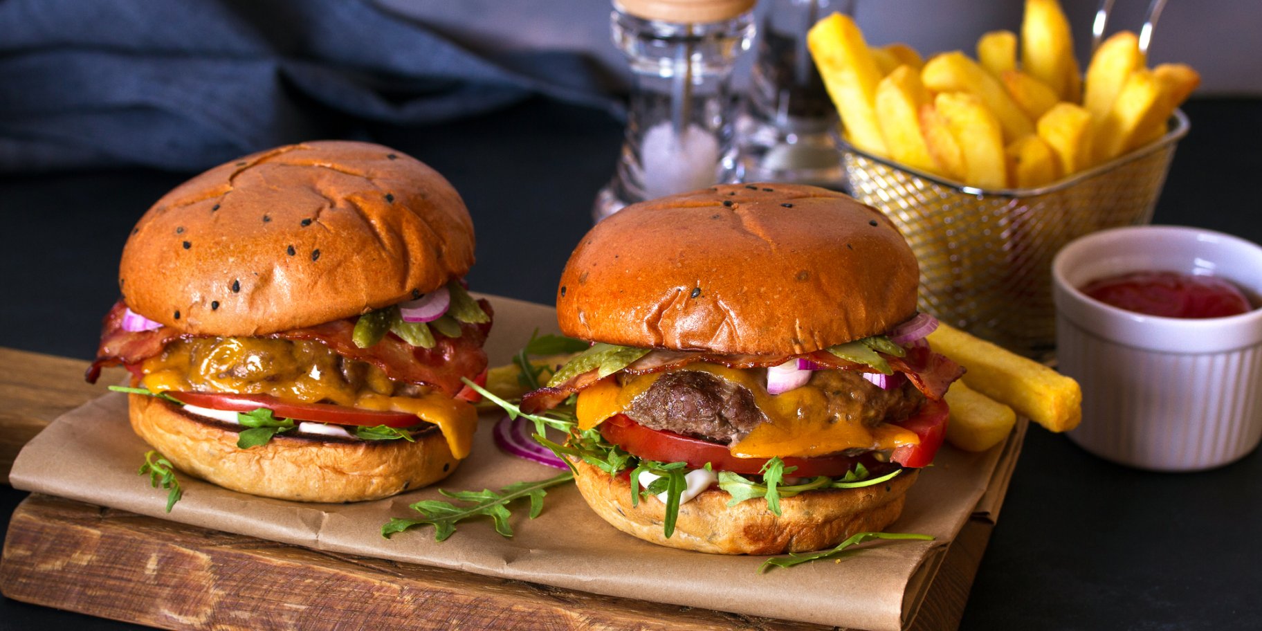 Бургери та картопля фрі