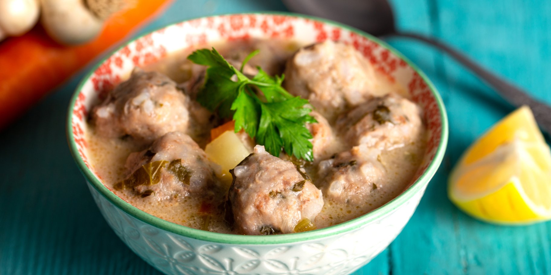 суп с фрикадельками