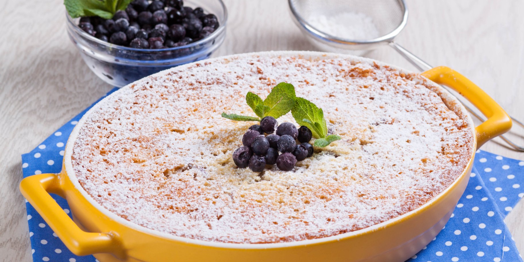 Манный пирог с медом