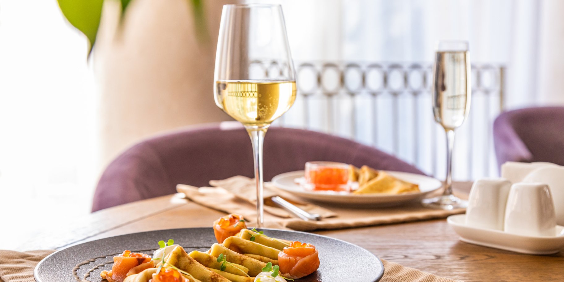 Блинчики и вино