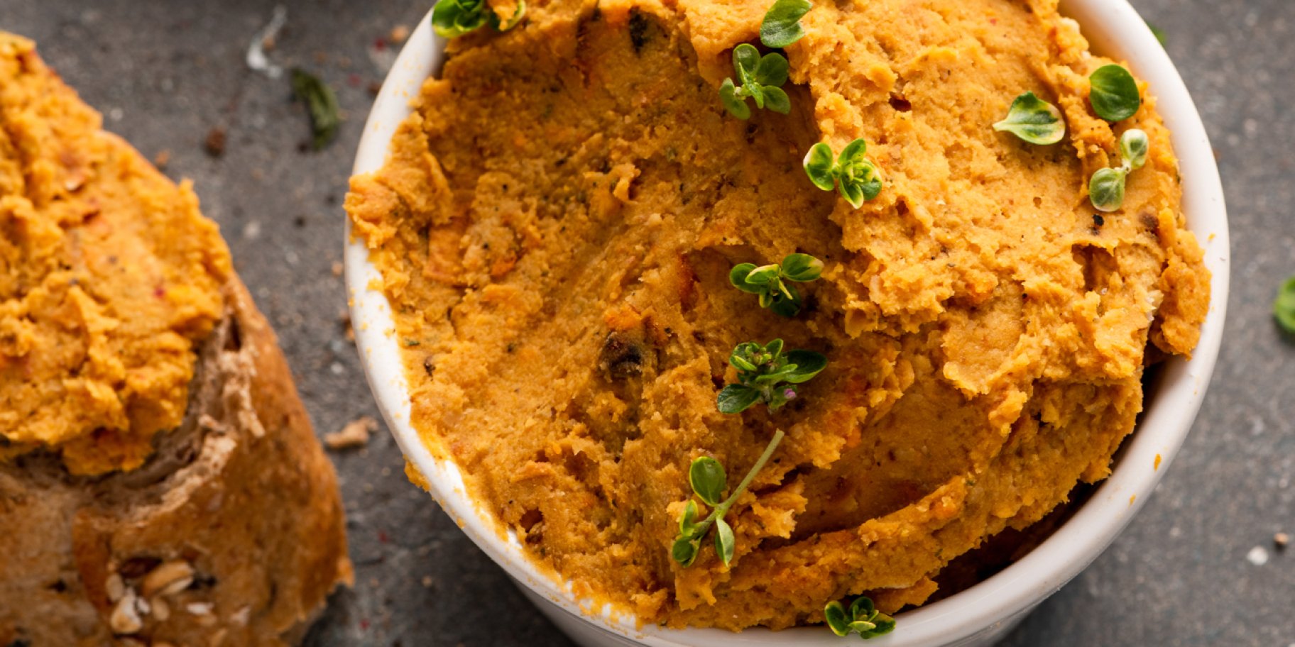 Намазка из сельди, плавленого сырка и моркови