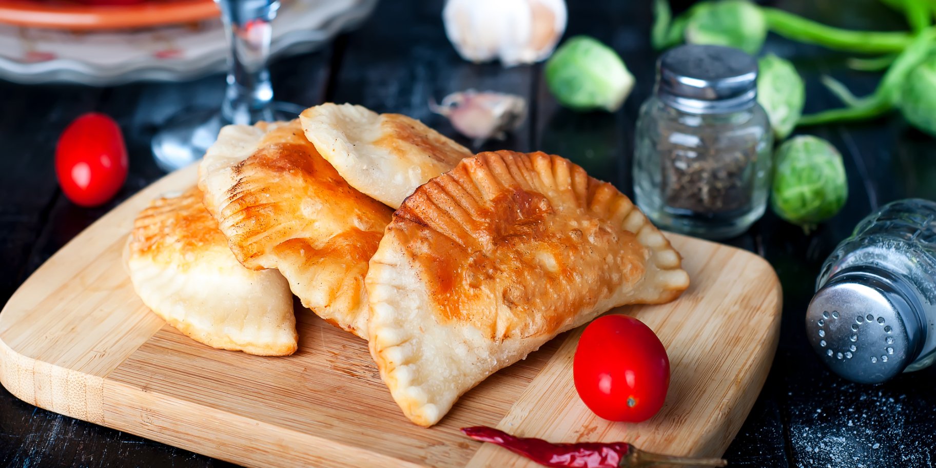 Чебуреки 4 сира