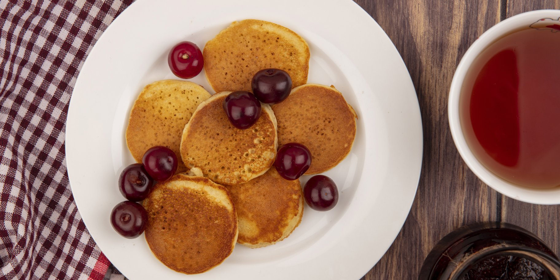 Манники з вишнями