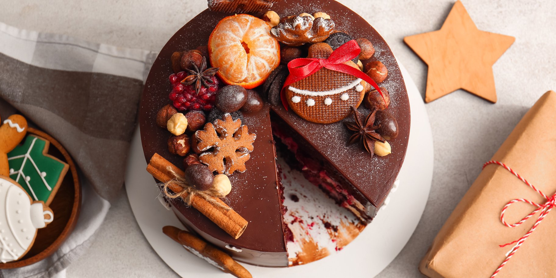 Как украсить торт на Новый год — лучшие идеи с TikTok