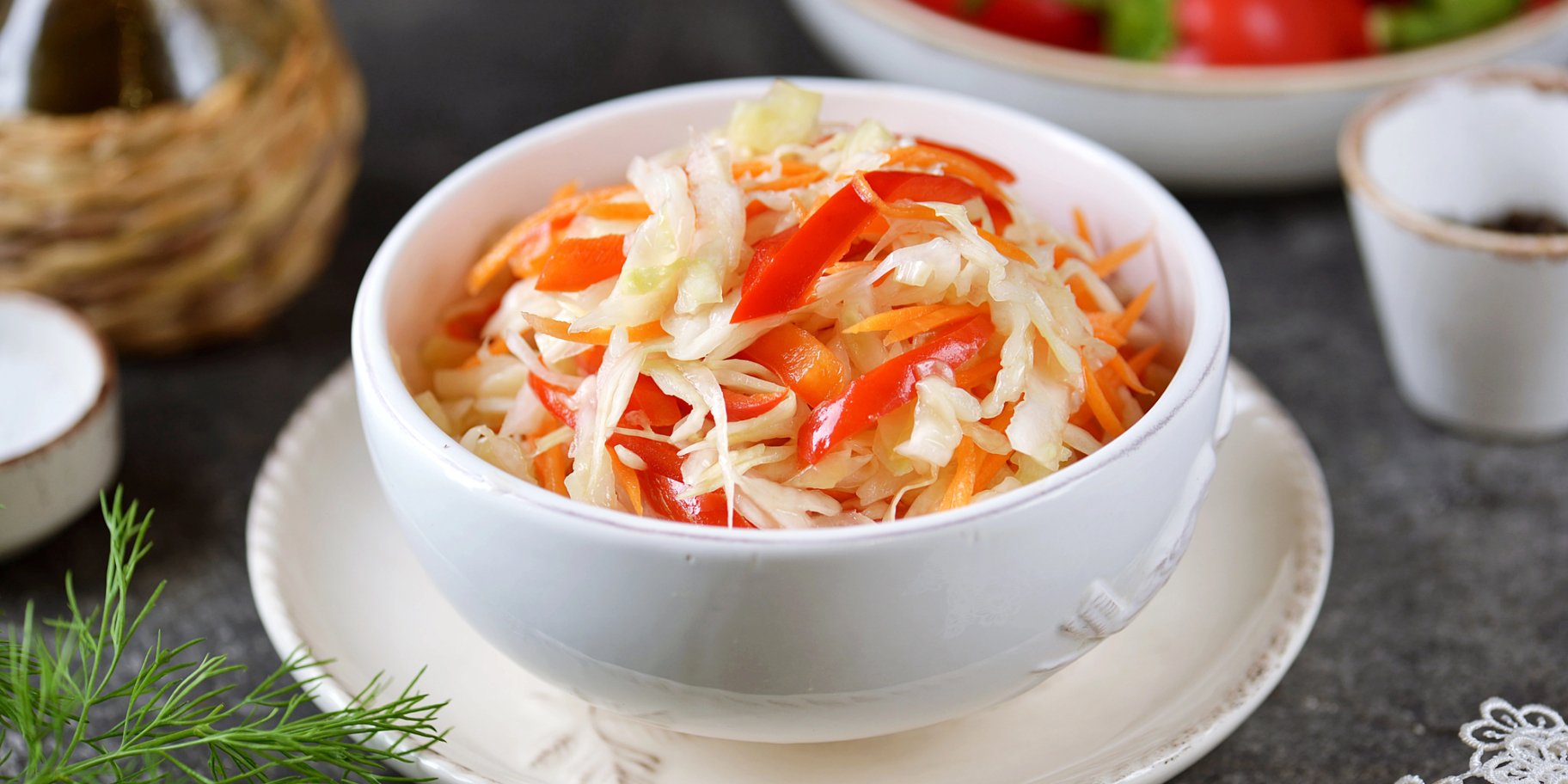 Маринована капуста з болгарським перцем