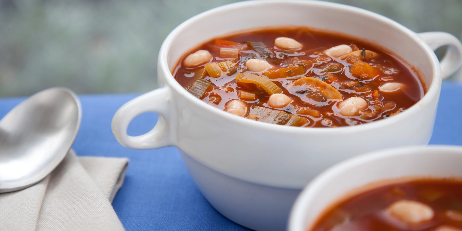 Суп з квасолею і фаршем