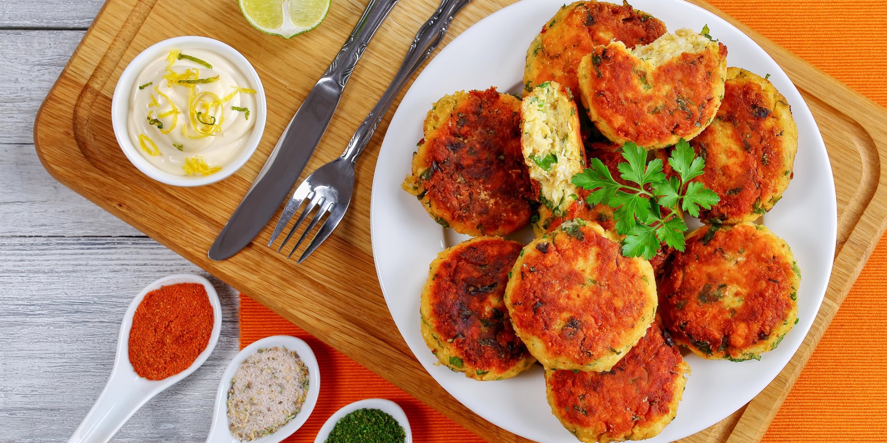 Котлети з консервованого тунця