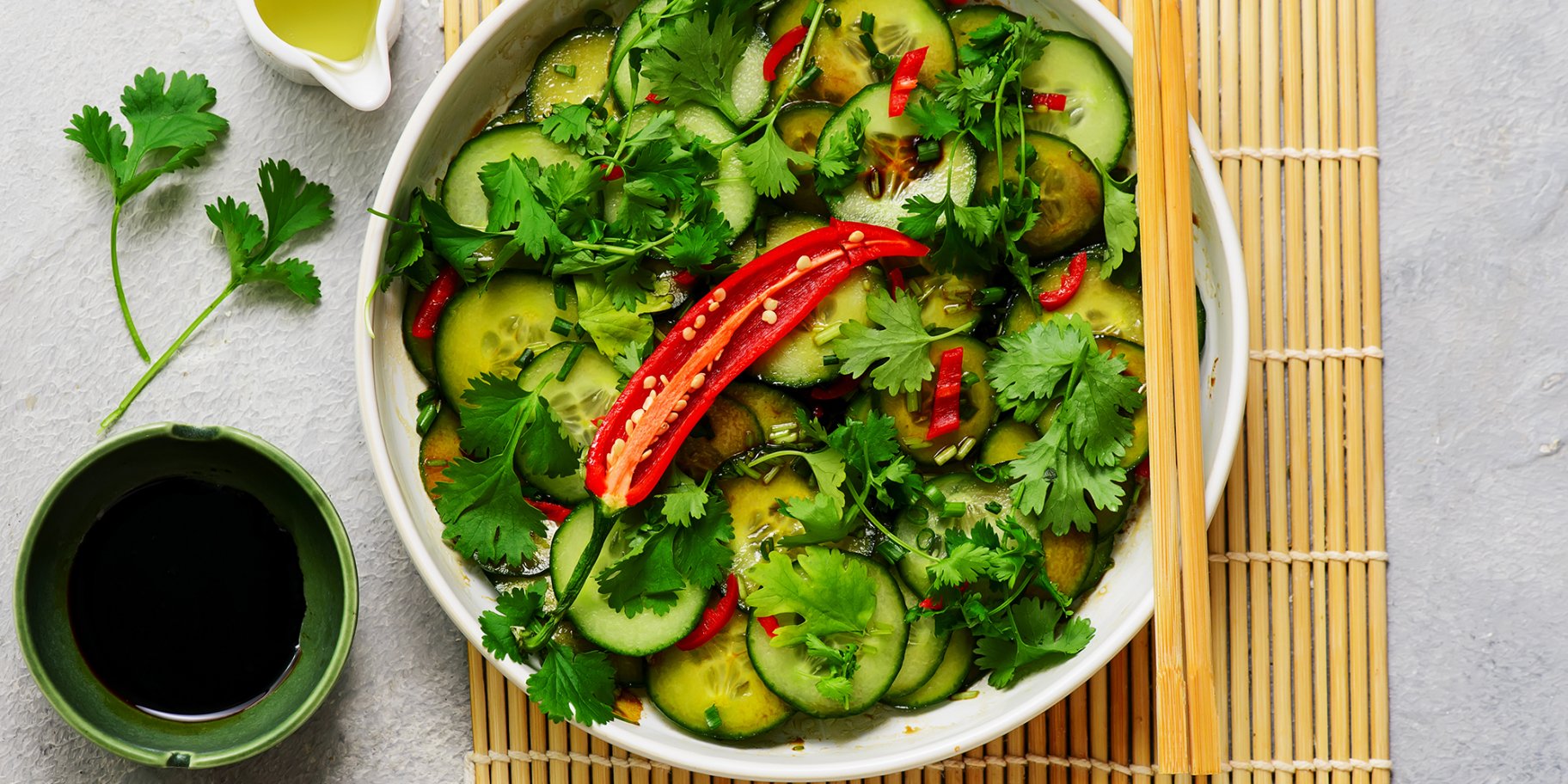 Огірковий салат