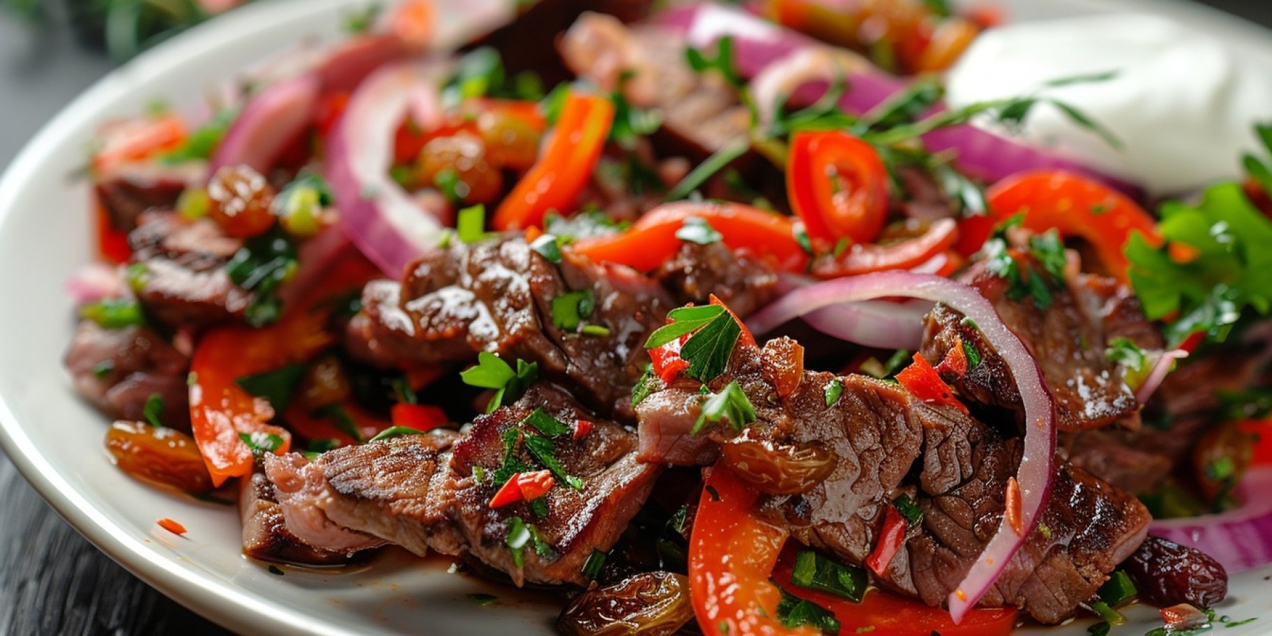 Салат з яловичиною