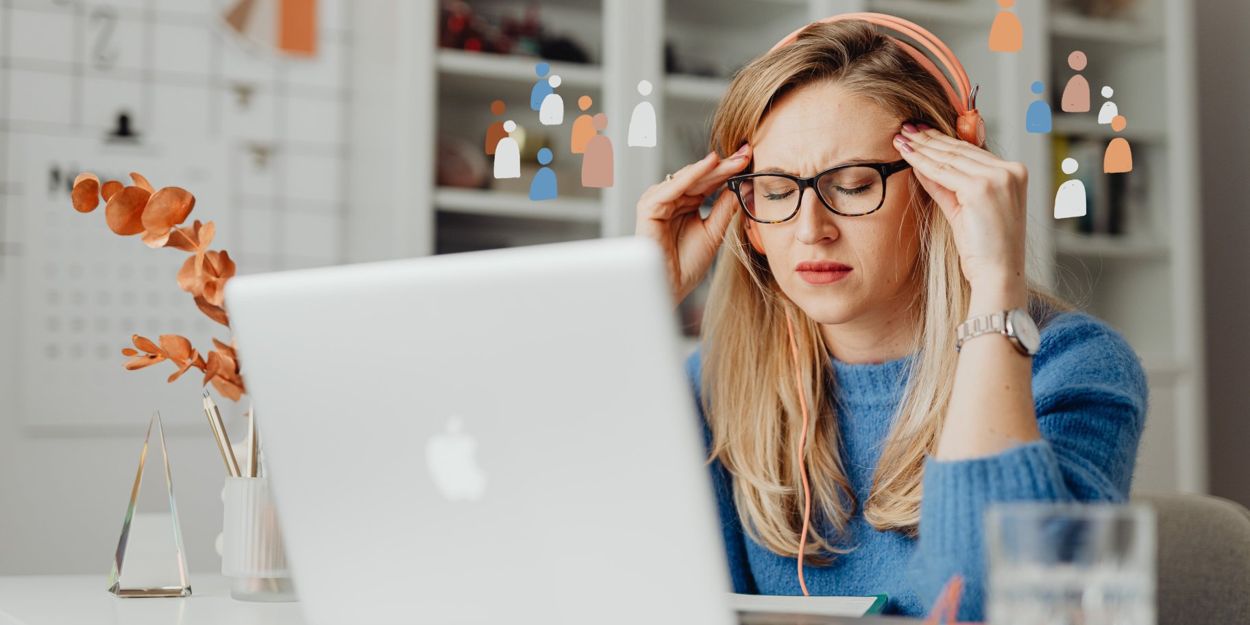 Усталая девушка