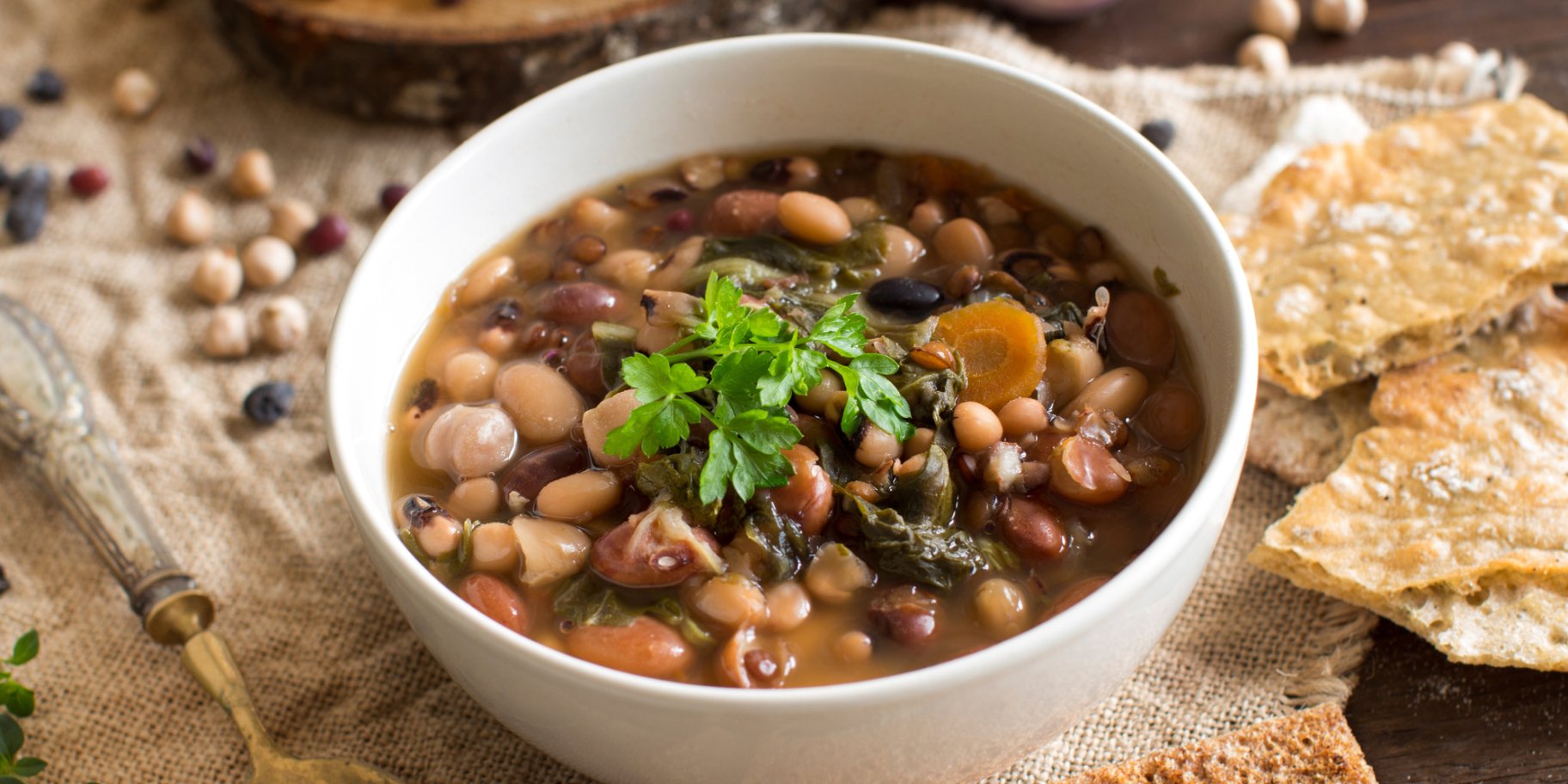 Квасоляний суп по-італійськи