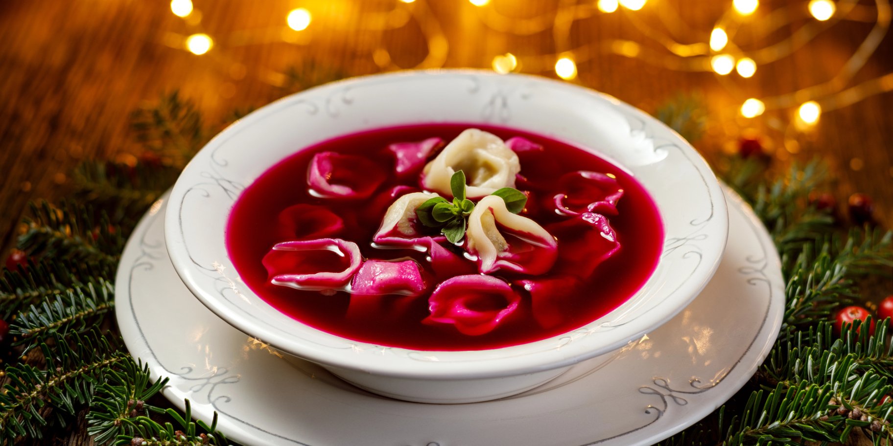 Борщ з вушками з грибами