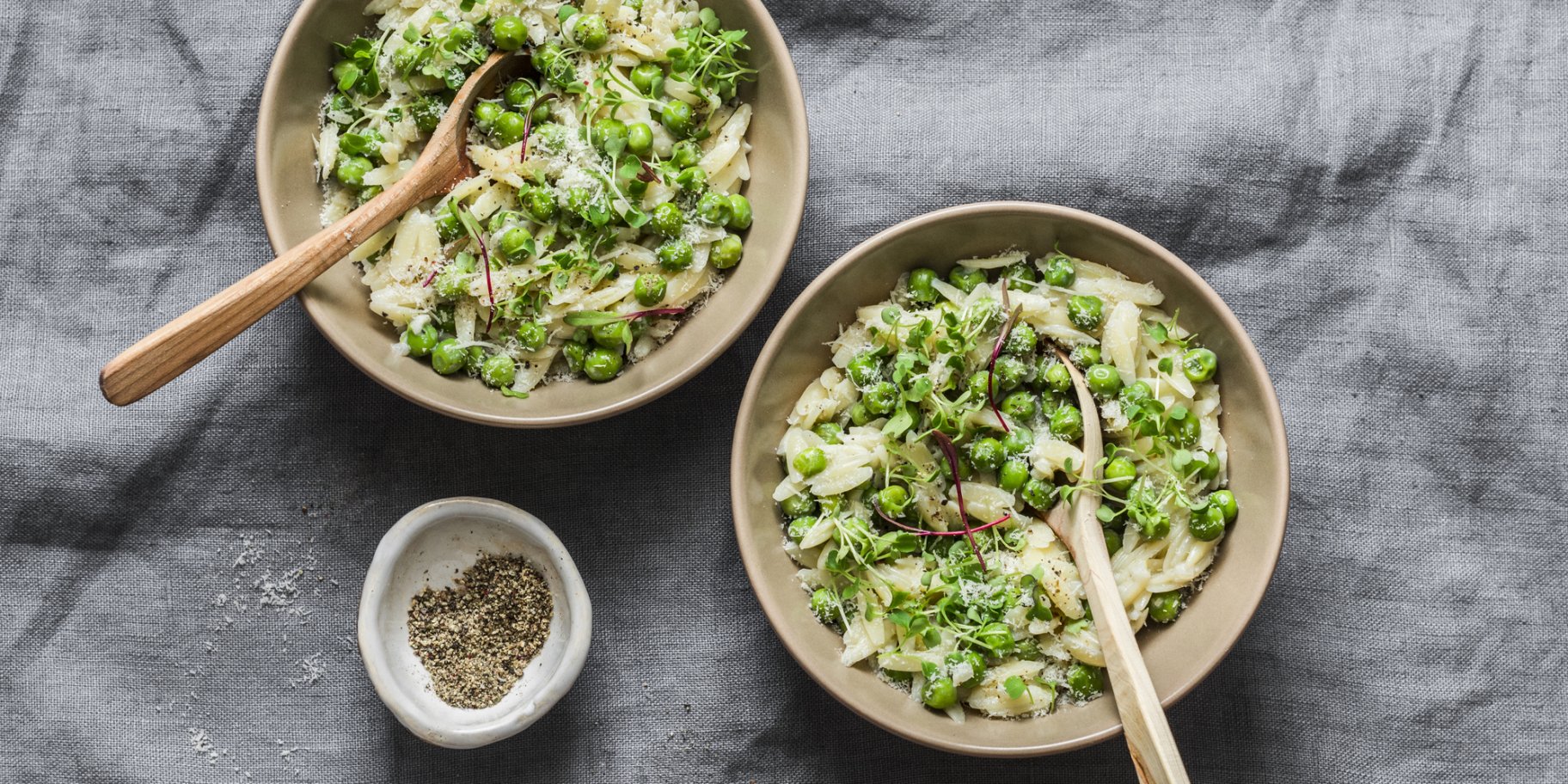 Паста орзо з бобами