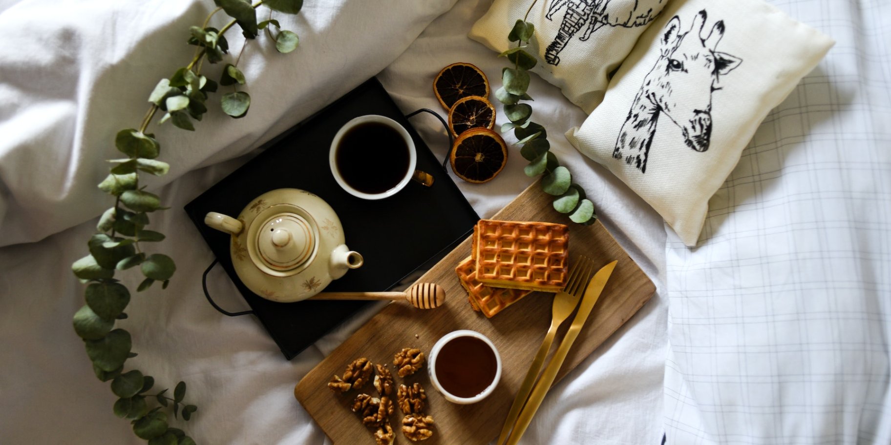 Чорний чай на сніданок