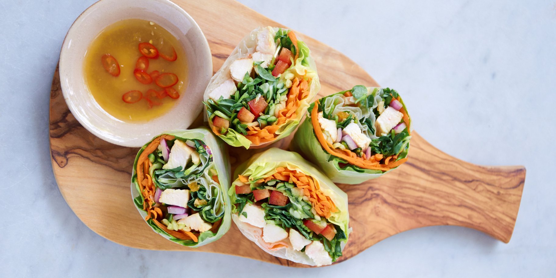 Спринг-роллы с курицей и овощами