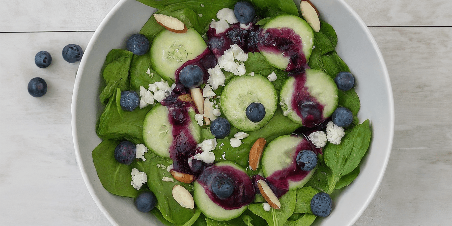 Салат з чорницями