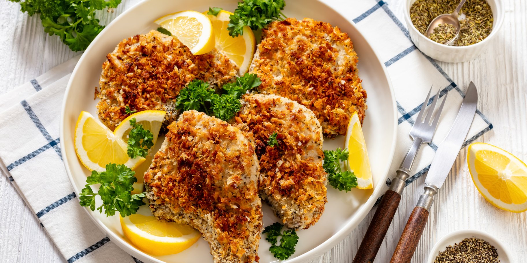 Польська відбивна в паніруванні