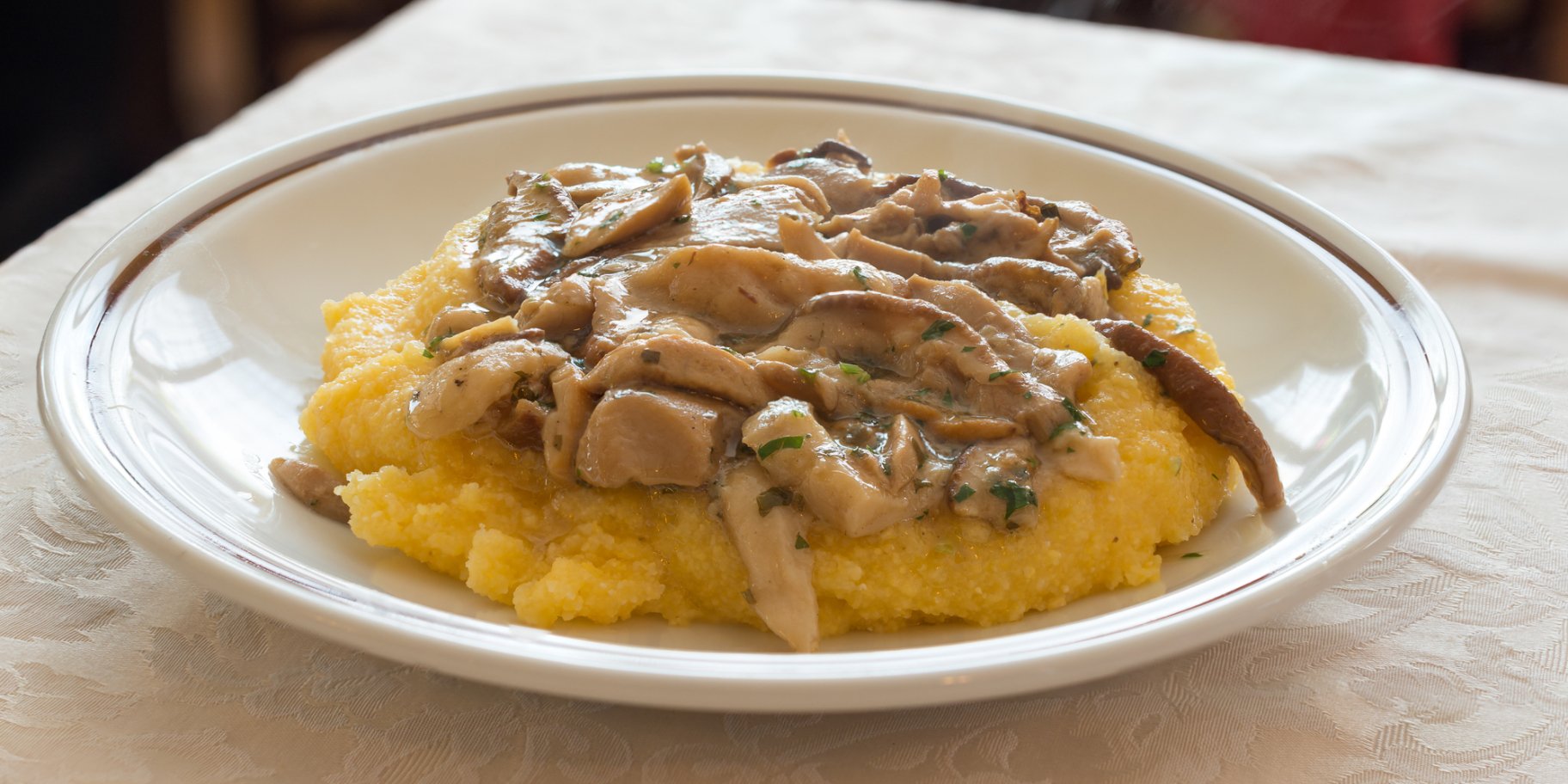 Кулеша з сушеними грибами